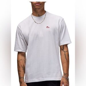 Jordan Men's Brand Sneaker Patch Short-Sleeve T-Shirt  size small